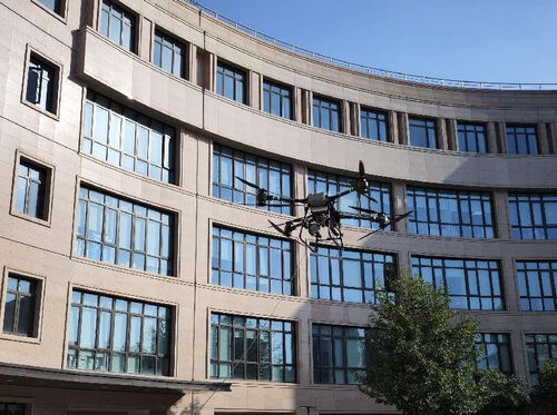 آخر أخبار الشركة حول MYUAV FC30S التطبيقات المتكاملة للتركيب في الإضاءة والصراخ والضوء المرئي لإدارة المدينة المتكاملة