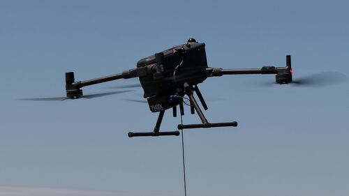 آخر أخبار الشركة حول أطلقت الطائرة المركزية الأمريكية (ميواف) نظامًا متصلًا بتحديد الطائرات بدون طيار لحماية أمن المجال الجوي بدقة